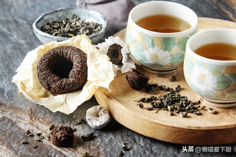 同是普洱，选普洱生茶好还是熟茶 有啥区别？才知道价值差很多-小南北茶评