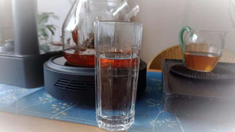 普洱茶如何冲泡（新手泡普洱茶的七大步骤，看完再也不担心泡茶尴尬了）-小南北茶评