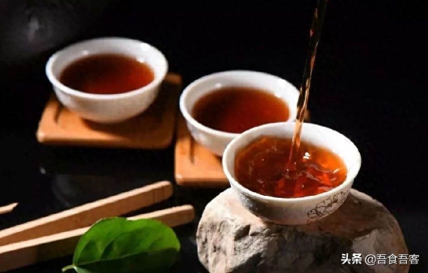 普洱是红茶吗？滇红茶就是普洱？原来真相很简单-小南北茶评