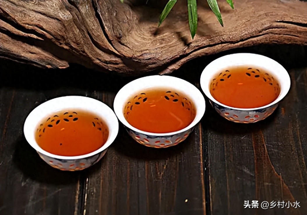 同样都是茶，绿茶红茶的区别到底有啥？行家：区别很大，建议了解-小南北茶评