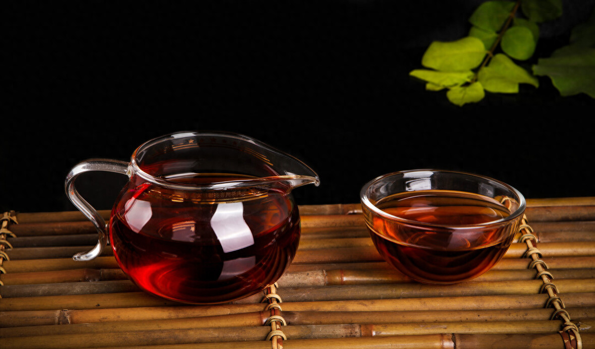 普洱茶的冲泡方法?老茶客:想泡好普洱茶,要注意这4个方面-小南北茶评