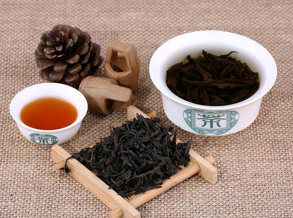 带你了解岩茶和红茶有什么区别-小南北茶评