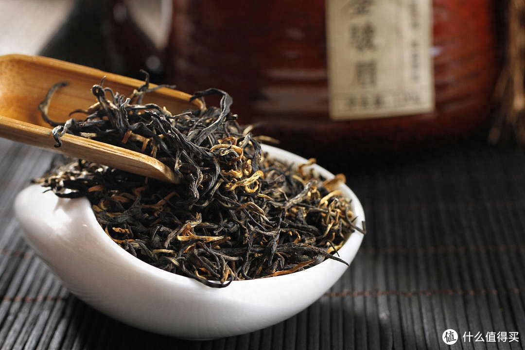 中高端口粮茶叶具有什么样的特征？多款中高端茶叶推荐（红茶篇）-小南北茶评