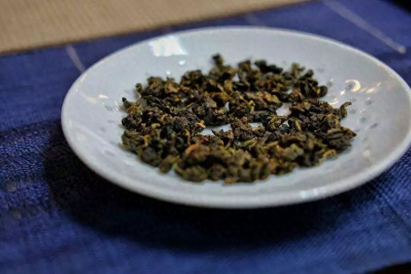 铁观音是属于什么茶呢？是红茶还是绿茶还是乌龙茶呢？-小南北茶评