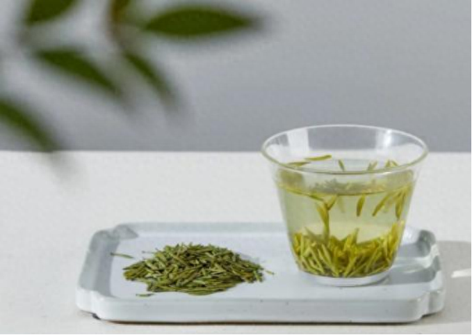 秋天最适合喝什么茶 ？红茶第1，绿茶无缘榜单，这是为何？-小南北茶评