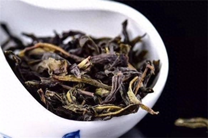 鸭屎香是红茶还是绿茶？有哪些特点？好喝么？-小南北茶评