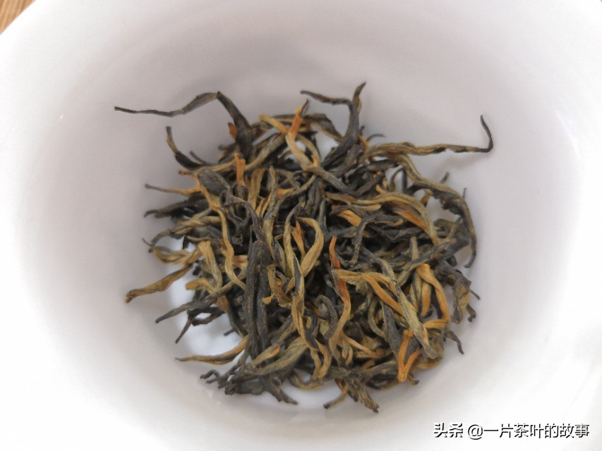 红茶茶汤颜色真的越红越好吗？-小南北茶评