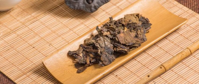 普洱茶生茶也属于绿茶类,为什么它就能长时间存放?-小南北茶评