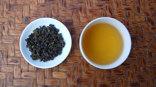 中国十大名茶的美丽传说-什么是冻顶乌龙茶的传说故事-小南北茶评